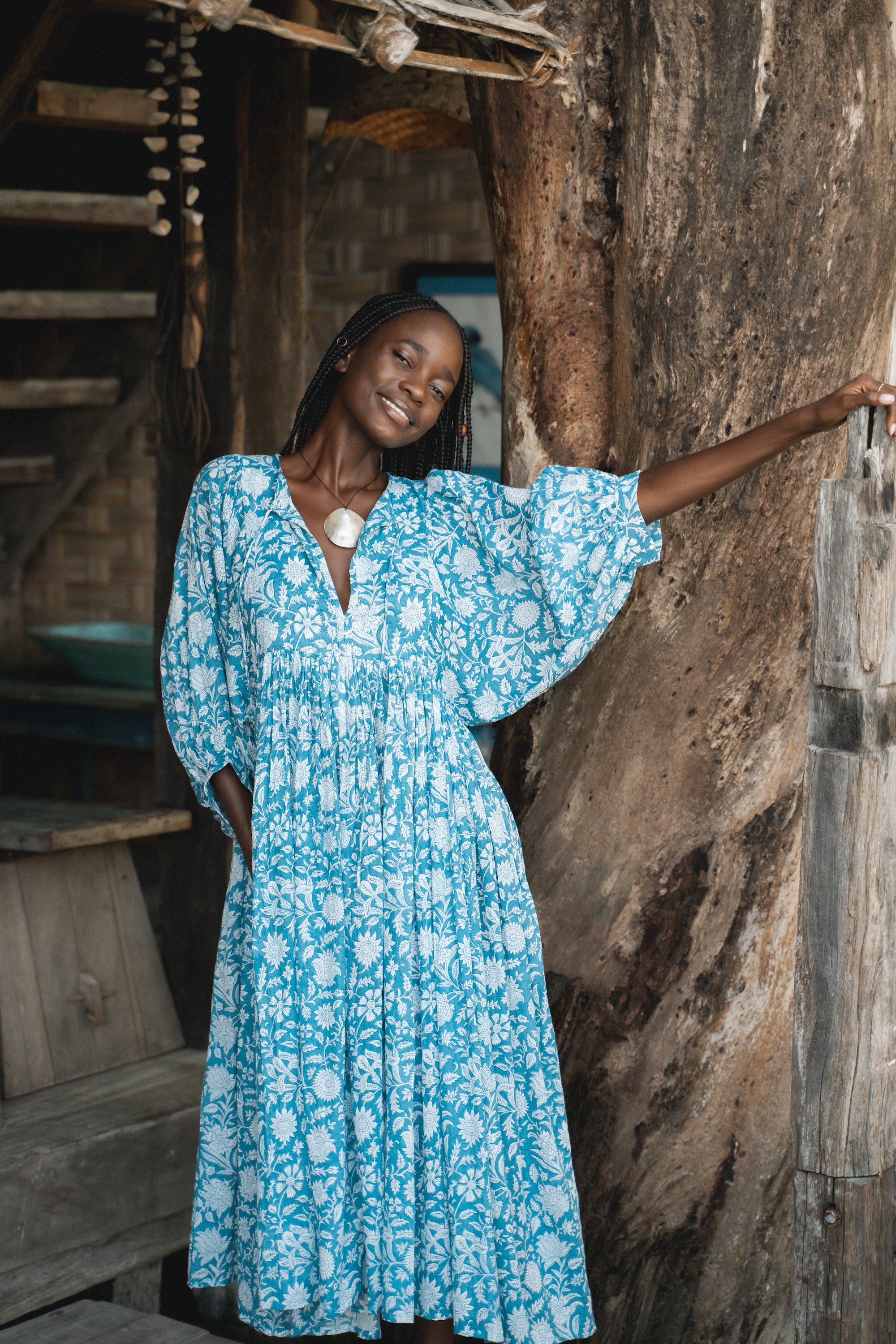 ワンピース Daughters of India AahnaDress ~ BlueBell Sita Maxi Dress ~ Bluebell – Daughters of India