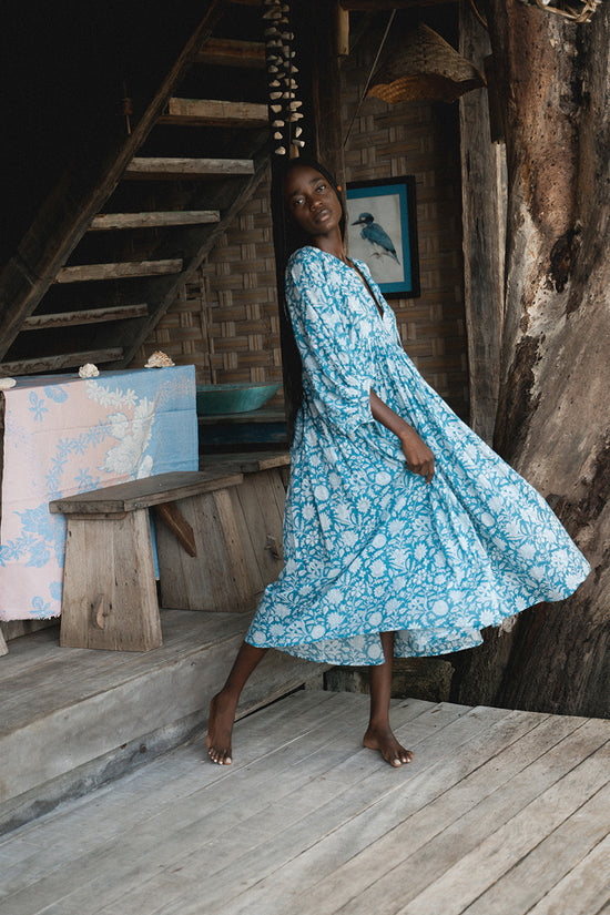 ワンピース Daughters of india Kyra Midi Dress XS Kyra Midi Dress ~ Ocean Blue | Lightweight Cotton, Artisan Crafted
