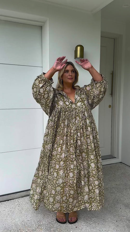 Kyra Maxi Dress ~ Olive