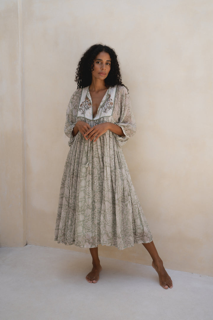 Diya Midi Dress ~ Pistachio